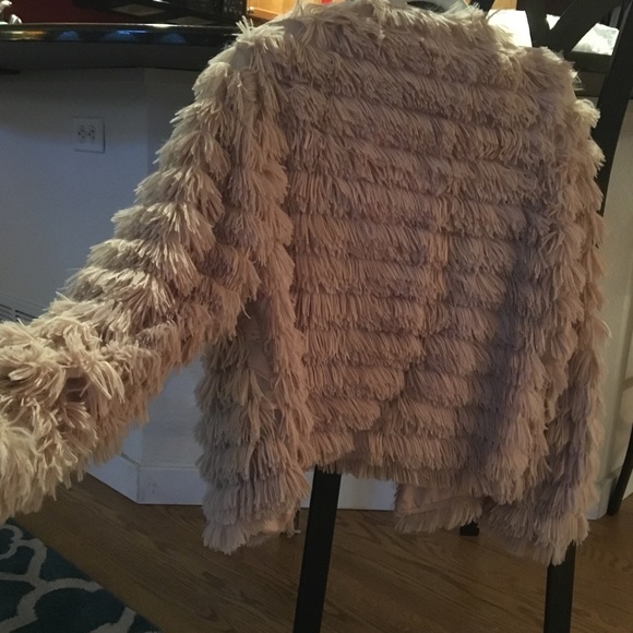 ❄️HP❄️Open Front Faux Fur Coat - Picture 10 of 16